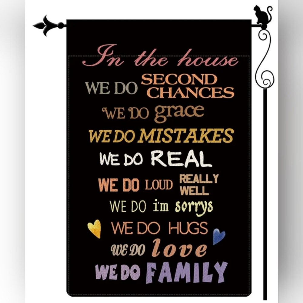 Garden/Yard Flag "We do Family"